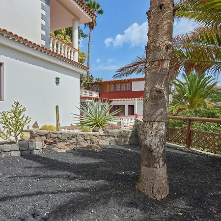 Modern In With A Shared Pool * Buenavista Del Norte